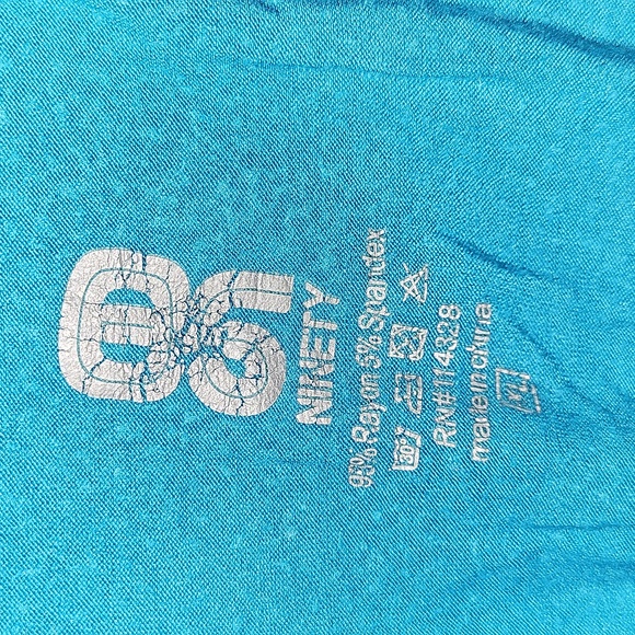 Dress - Picture 8 of 8